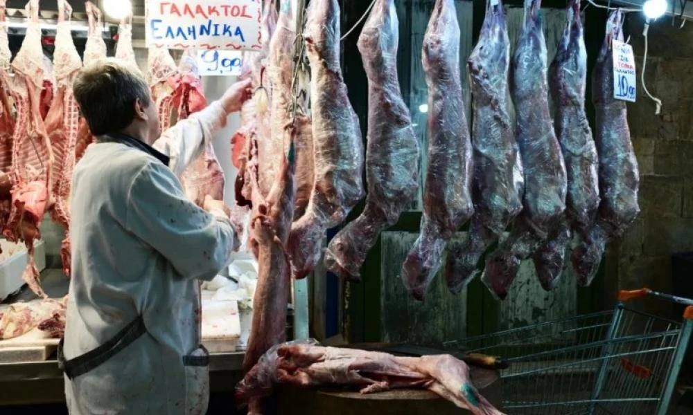 Πάσχα: Η αγωνία για το αρνί «καίει» ήδη τους καταναλωτές